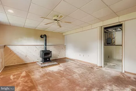 7735 Leaside Ct, Hanover, MD 21076 photo 24
