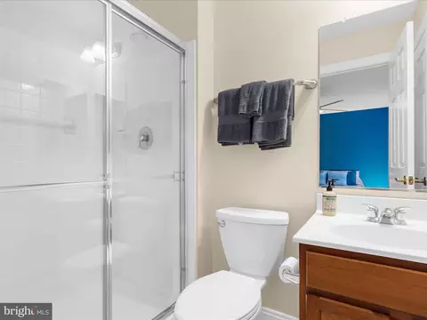 Bath - 8427 Turnhouse Ct, Pasadena, MD 21122 photo 4 of 7