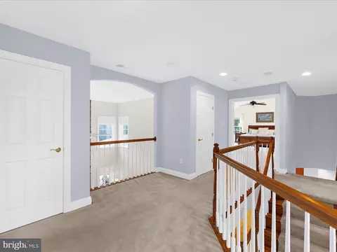 Entry Way - 8427 Turnhouse Ct, Pasadena, MD 21122 photo 6 of 6