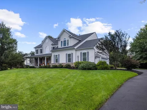 Exterior - 8427 Turnhouse Ct, Pasadena, MD 21122 photo 8 of 17