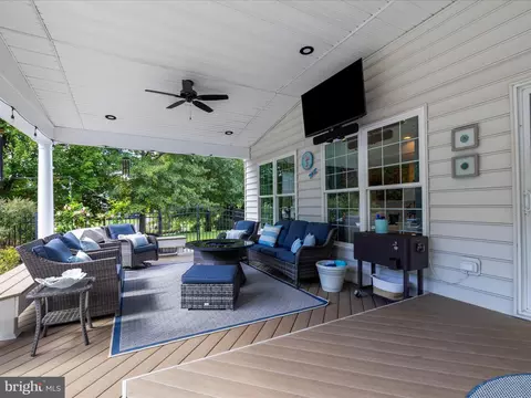 Exterior - 8427 Turnhouse Ct, Pasadena, MD 21122 photo 17 of 17
