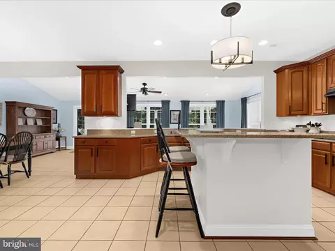 Kitchen - 8427 Turnhouse Ct, Pasadena, MD 21122 photo 7 of 7