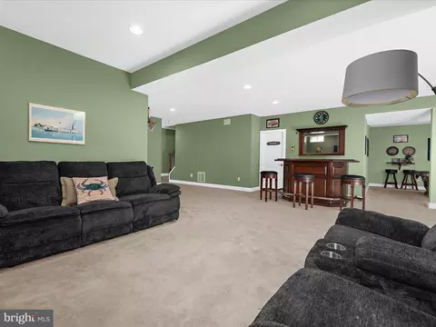 Living - 8427 Turnhouse Ct, Pasadena, MD 21122 photo 10 of 11