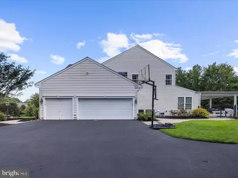 Exterior - 8427 Turnhouse Ct, Pasadena, MD 21122 photo 9 of 17