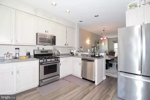 Kitchen - 2441 Lizbec Ct, Crofton, MD 21114 photo 1 of 2