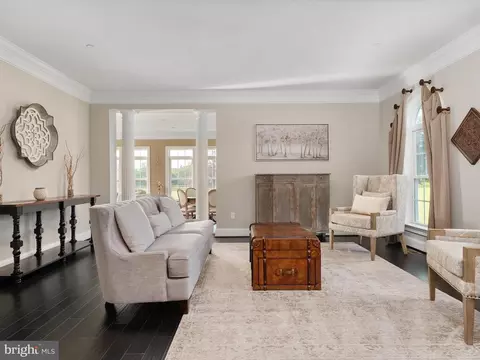 Living - 5741 Nutwell Sudley Rd, Deale, MD 20751 photo 3 of 3