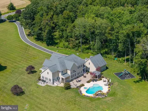 View/Area - 5741 Nutwell Sudley Rd, Deale, MD 20751 photo 7 of 19
