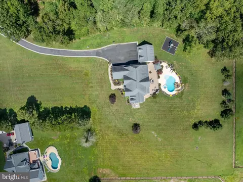View/Area - 5741 Nutwell Sudley Rd, Deale, MD 20751 photo 4 of 19