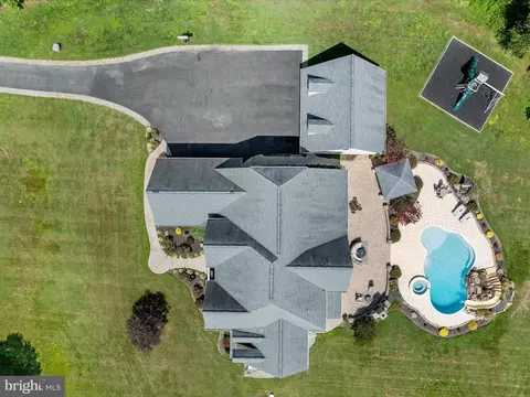 View/Area - 5741 Nutwell Sudley Rd, Deale, MD 20751 photo 1 of 19