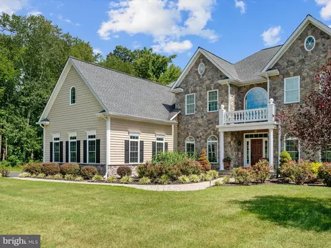 Exterior - 5741 Nutwell Sudley Rd, Deale, MD 20751 photo 4 of 29