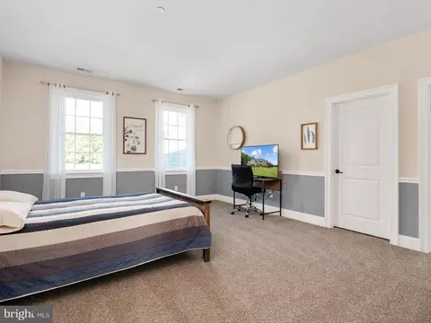 Bedroom - 5741 Nutwell Sudley Rd, Deale, MD 20751 photo 5 of 8