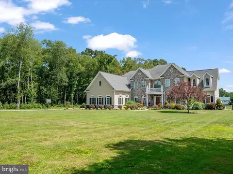 Exterior - 5741 Nutwell Sudley Rd, Deale, MD 20751 photo 2 of 29