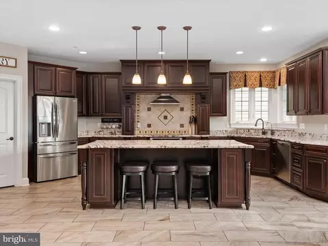 Kitchen - 5741 Nutwell Sudley Rd, Deale, MD 20751 photo 1 of 5