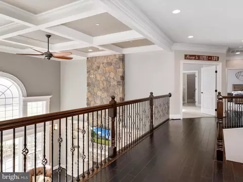 Entry Way - 5741 Nutwell Sudley Rd, Deale, MD 20751 photo 7 of 9