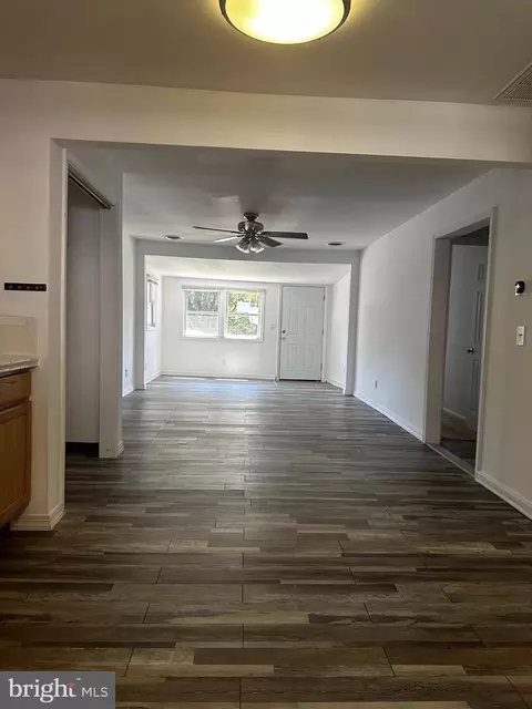 Entry Way - 434 Salisbury Rd, Edgewater, MD 21037 photo 1 of 1