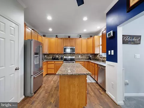 Kitchen - 8037 Flora Ln, Pasadena, MD 21122 photo 5 of 5