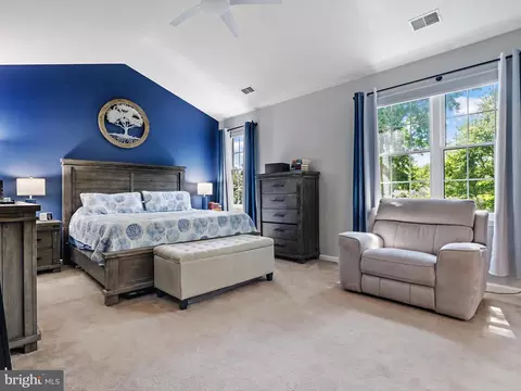 Bedroom - 8037 Flora Ln, Pasadena, MD 21122 photo 1 of 10