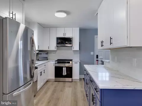 8524 Creek Rd, Pasadena, MD 21122 photo 11