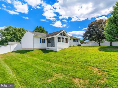 8524 Creek Rd, Pasadena, MD 21122 photo 39