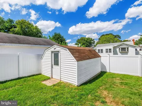 8524 Creek Rd, Pasadena, MD 21122 photo 38
