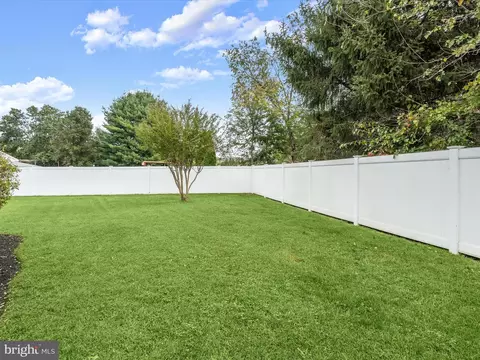 Exterior - 7911 Red Globe Ct, Severn, MD 21144 photo 12 of 13