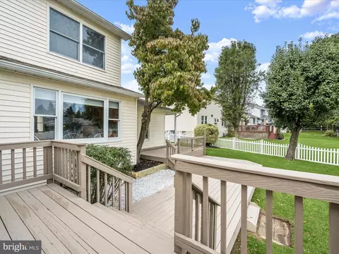 Exterior - 7911 Red Globe Ct, Severn, MD 21144 photo 6 of 13