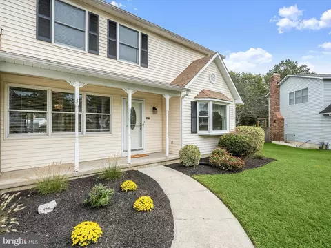 Exterior - 7911 Red Globe Ct, Severn, MD 21144 photo 3 of 13