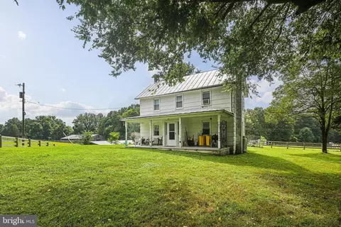 4274 Hawthorne Farms Rd, Harwood, MD 20776