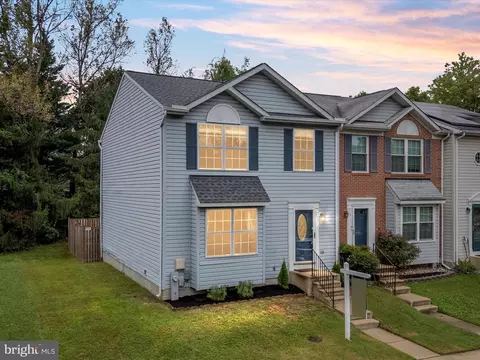 116 Langdon Farm Cir, Odenton, MD 21113