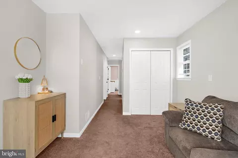 Entry Way - 7789 Outing Ave, Pasadena, MD 21122 photo 4 of 5