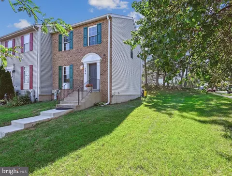 534 Imperial Sq, Odenton, MD 21113