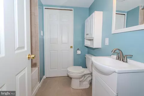 8462 Miramar Rd, Pasadena, MD 21122 photo 23