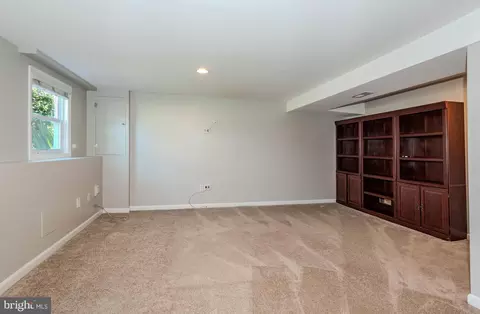8462 Miramar Rd, Pasadena, MD 21122 photo 16