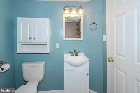 8462 Miramar Rd, Pasadena, MD 21122 photo 24
