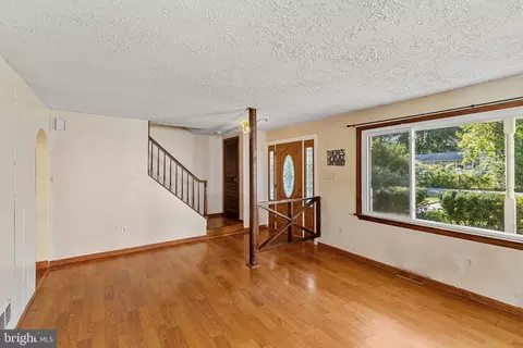482 Maple Leaf Dr, Edgewater, MD 21037 photo 11