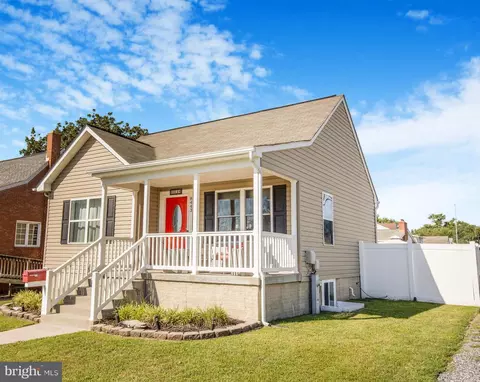 8443 Church Rd, Pasadena, MD 21122