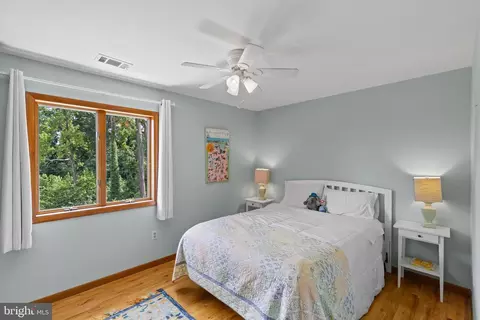 210 Providence Rd, Annapolis, MD 21409 photo 17