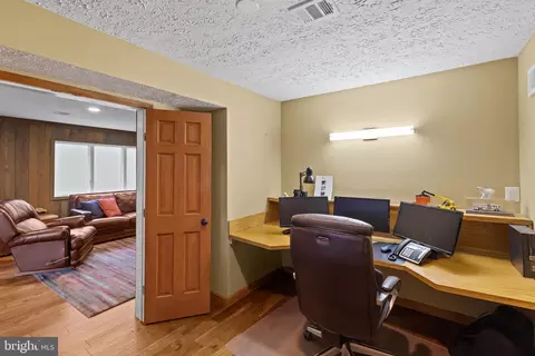 210 Providence Rd, Annapolis, MD 21409 photo 24