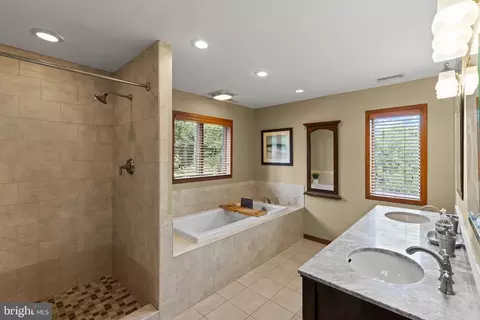 210 Providence Rd, Annapolis, MD 21409 photo 15