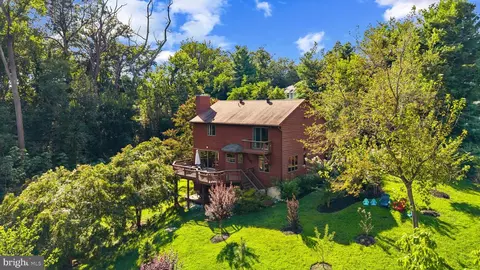 210 Providence Rd, Annapolis, MD 21409