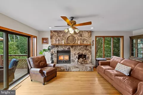210 Providence Rd, Annapolis, MD 21409 photo 12