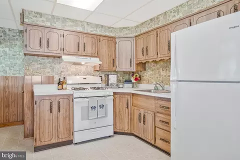 100 Wallace Ave, Brooklyn, MD 21225 photo 10