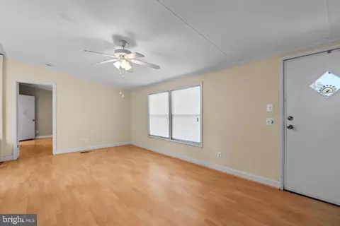 5 S Paula St, Laurel, MD 20724 photo 8