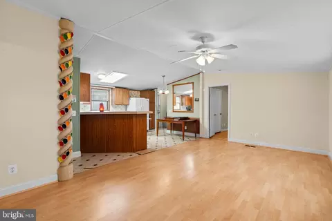 5 S Paula St, Laurel, MD 20724 photo 7