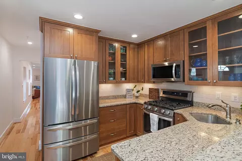237 Hanover St, Annapolis, MD 21401 photo 23
