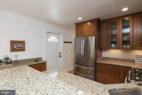 237 Hanover St, Annapolis, MD 21401 photo 29