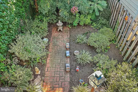 237 Hanover St, Annapolis, MD 21401 photo 6
