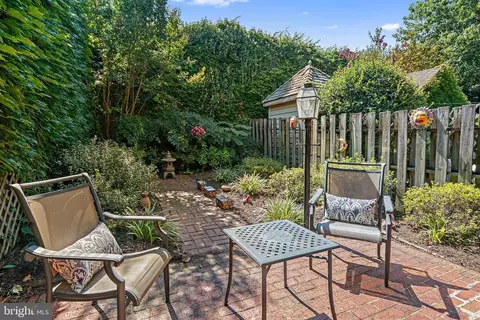 237 Hanover St, Annapolis, MD 21401 photo 4