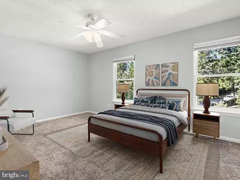 Bedroom - 7723 W Shore Rd, Pasadena, MD 21122 photo 1 of 6