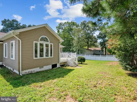 726 215th St, Pasadena, MD 21122 photo 33